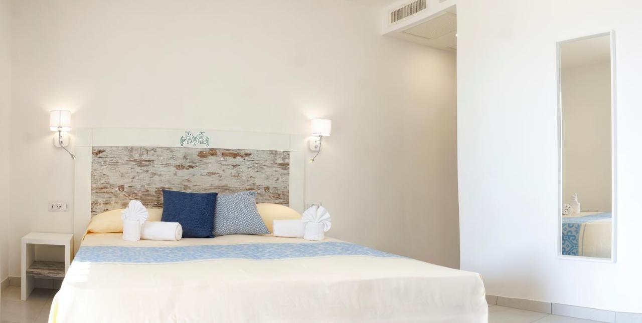 Mercury Beach Hotel SantʼAntìoco Extérieur photo