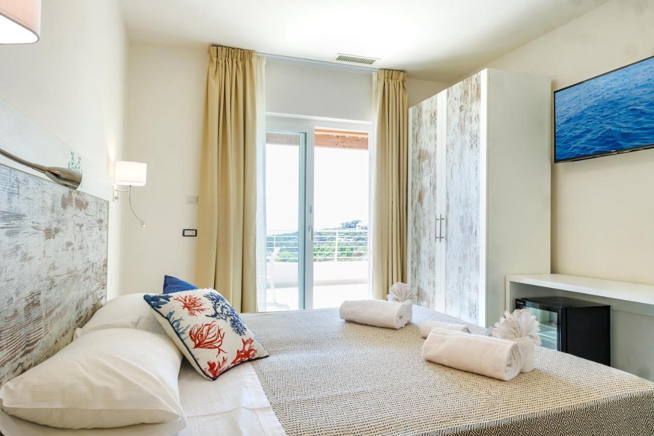 Mercury Beach Hotel SantʼAntìoco Extérieur photo