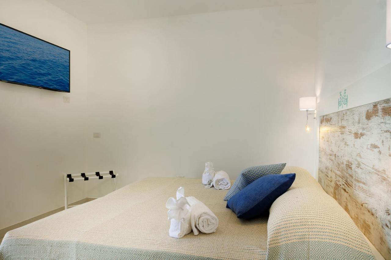 Mercury Beach Hotel SantʼAntìoco Extérieur photo
