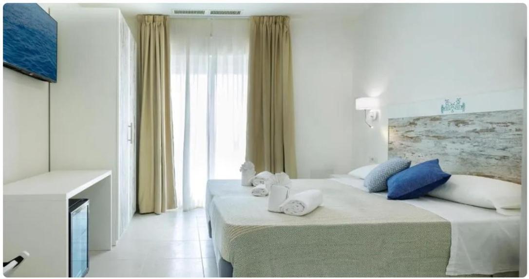 Mercury Beach Hotel SantʼAntìoco Extérieur photo